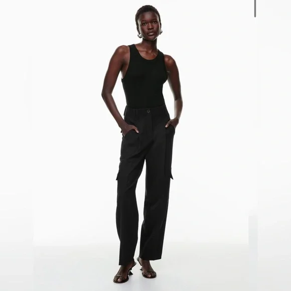 Aritzia Babaton Rojo Cargo Pant Black Size 6 Relaxed wool twill cargo pants - Picture 2 of 14
